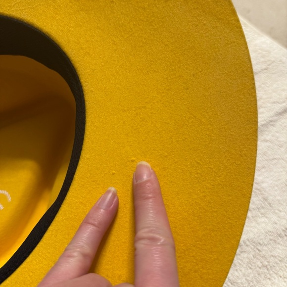 Charlie 1 Horse Yellow Wool Western Hat with Black Band Size Small - Picture 14 of 16